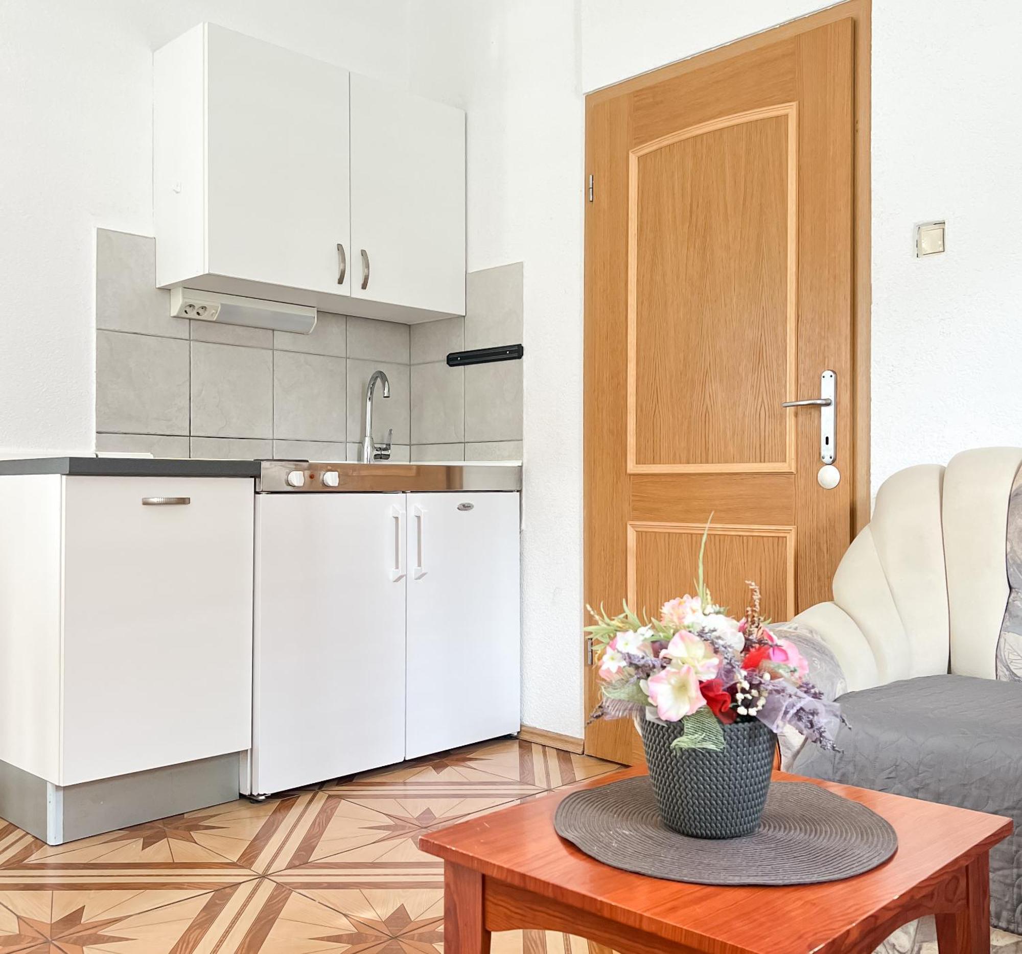 Terramar Apartments Baška Voda Eksteriør bilde